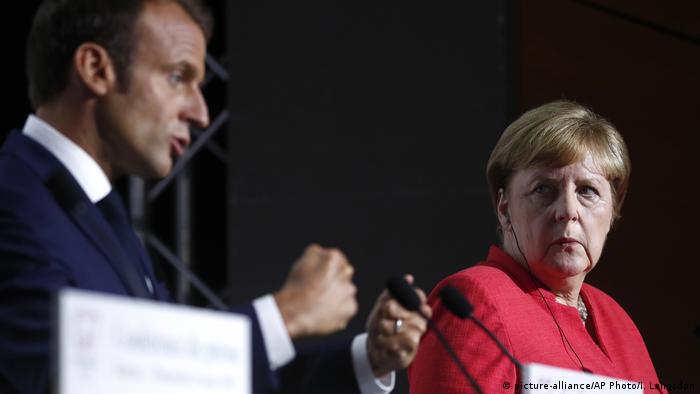 G7-Gipfel in Frankreich Macron und Merkel