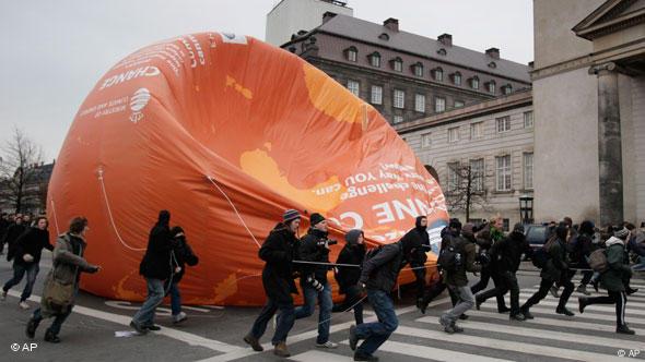 Proteste beim UN-Klimagipfel in Kopenhagen 2009, Foto: ap