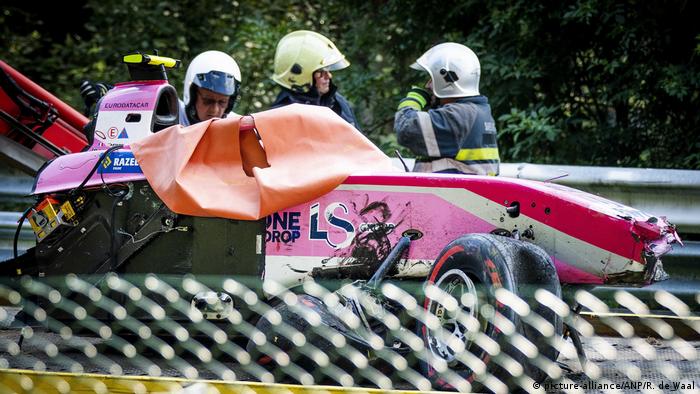 F2 Driver Anthoine Hubert Killed In Huge Crash At Spa Francorchamps News Dw 31 08 19