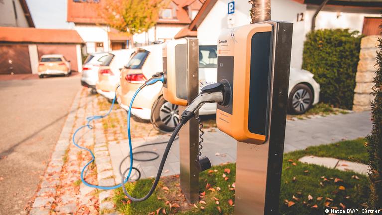 Will EVs disrupt the power grid?