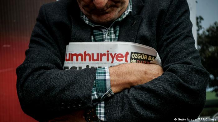 Türkei 2016 | Demonstration vor Zentrale der Zeitung Cumhuriyet in Istanbul