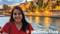 22.-24.08.2019 *** DW's Eesha Kheny at the Seine river in Paris	Wer hat das Bild gemacht/Fotograf?: Aditya Kheny
Wann wurde das Bild gemacht?: 24. August, 2019
Wo wurde das Bild aufgenommen?: Paris, Frankreich
Reise nach Paris. Auf dem Bild sieht man autorin Eesha Kheny in Paris.
