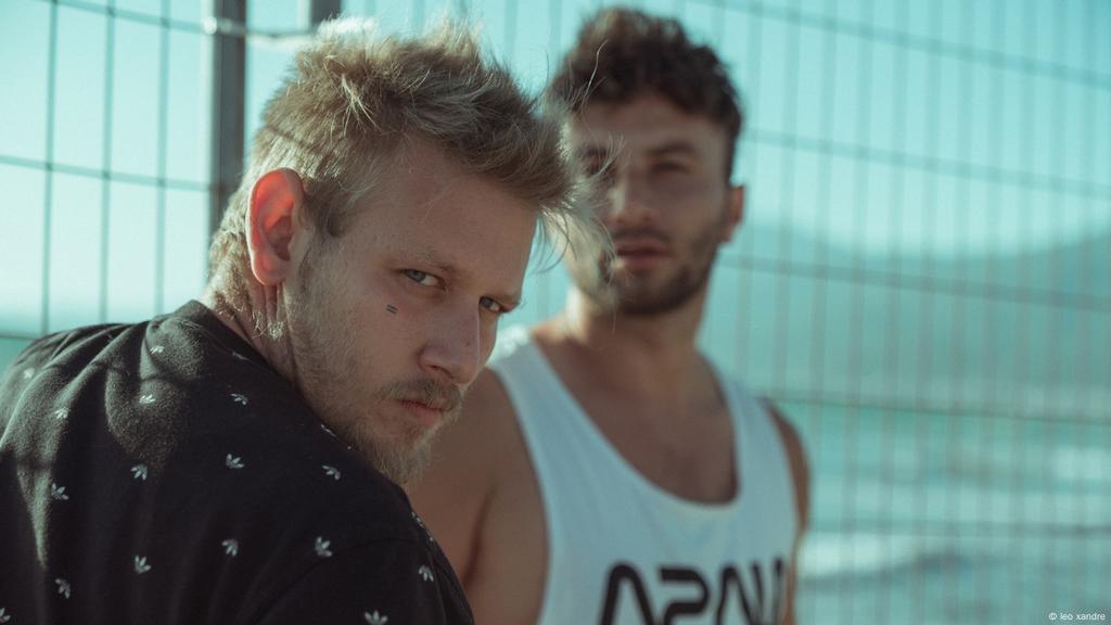 Turkish Rappers Call On Citizens To Speak Up With Music Video Music Dw 12 09 2019