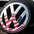 Отражение флага США на эмблеме VW