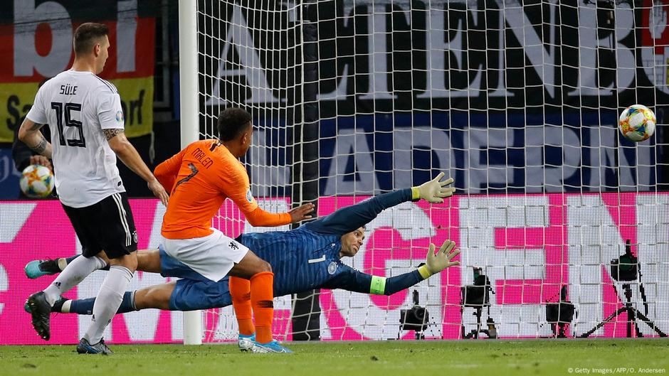 Euro 2020 La Revanche Des Pays Bas Sur L Allemagne 4 2 A Hambourg Dw Sport Dw 06 09 2019