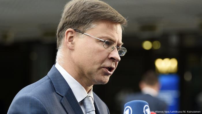 Helsinki | Treffen der Euro-Finanzminister - Valdis Dombrovskis aus Lettland