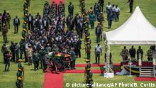 Zimbabue despide al exmandatario Robert Mugabe
