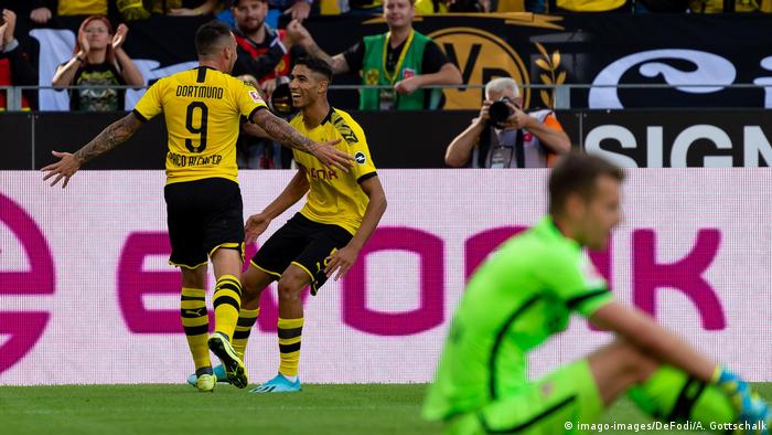 Deutschland Bundesliga - Borussia Dortmund v Bayer Leverkusen | Jubel (imago-images/DeFodi/A. Gottschalk)