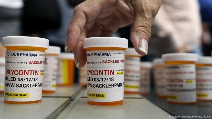 В САЩ опиоидите междувременно причиняват повече смърт, отколкото хероинът и