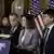 USA: Nancy Pelosi trifft Denise Ho und Joshua Wong
