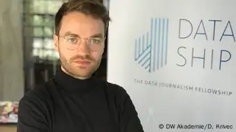 Data journalist and trainer Angelo Zehr