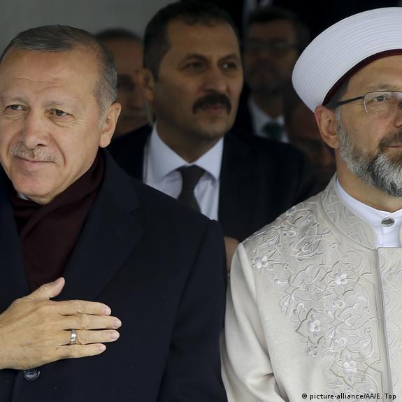 Toyib bolmaydigan keksa lesbiyanlar Toyib bolmaydigan keksa lesbiyanlar