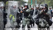 香港警民冲突：以暴易暴谁之过