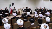 Irans Religionsführer Ali Khamenei trifft Mitglieder des Expertenrates