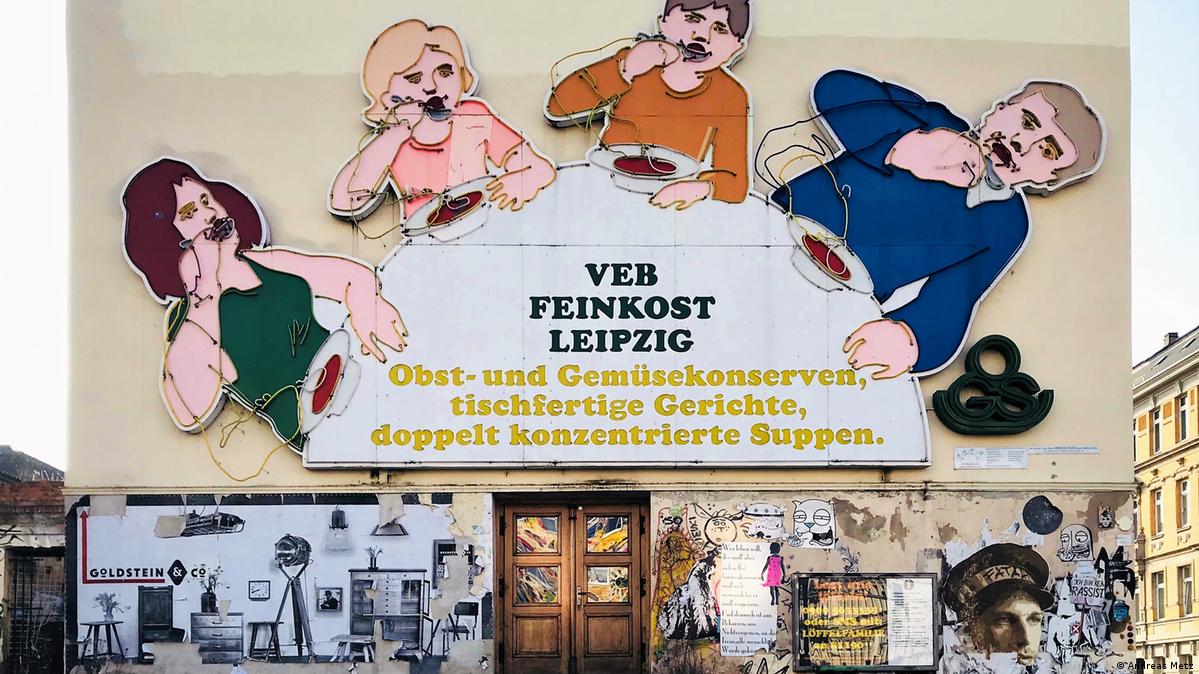 洋楽 Division Germania Macht & Ehre Relíquias dos tempos da Alemanha Oriental