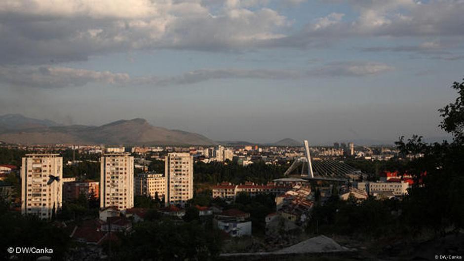 Da li će plate i penzije ipak biti redovne?