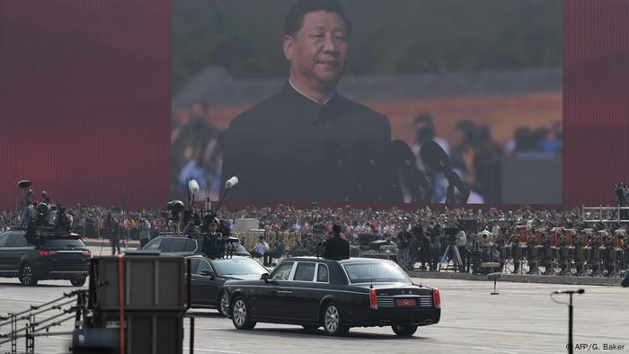 BG Waffensysteme der VR China | Xi Jinping bei der Parade zum 70. Jahrestag Volksrepublik BG Waffensysteme der VR China | Xi Jinping bei der Parade zum 70. Jahrestag Volksrepublik