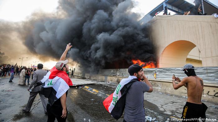 Irak Bagdad | Ausschreitungen und Proteste (Getty Images/AFP/A. Al-Rubaye)