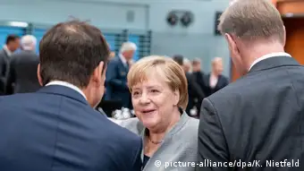Berlin Merkel bei Flüchtlingsgipfel