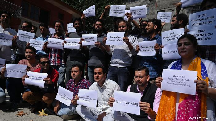 Indien Protest von Journalisten in Kaschmir 