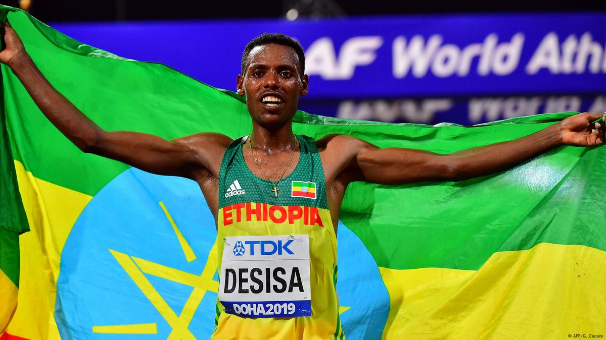 Ethiopia's Lelisa Desisa wins marathon gold DW 10/06/2019