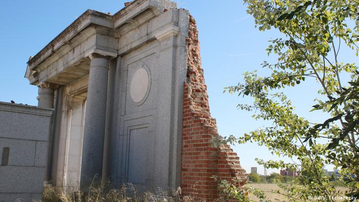 Врата ада - руины тюрьмы Карабанчель