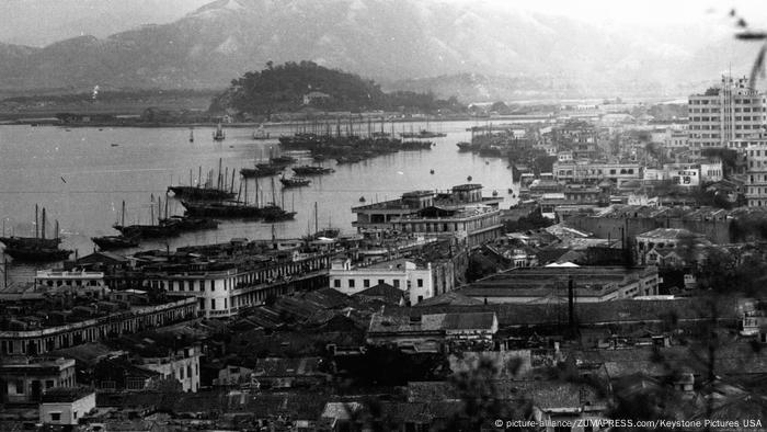 Macau | Hafen von Macao (1962) (picture-alliance/ZUMAPRESS.com/Keystone Pictures USA)