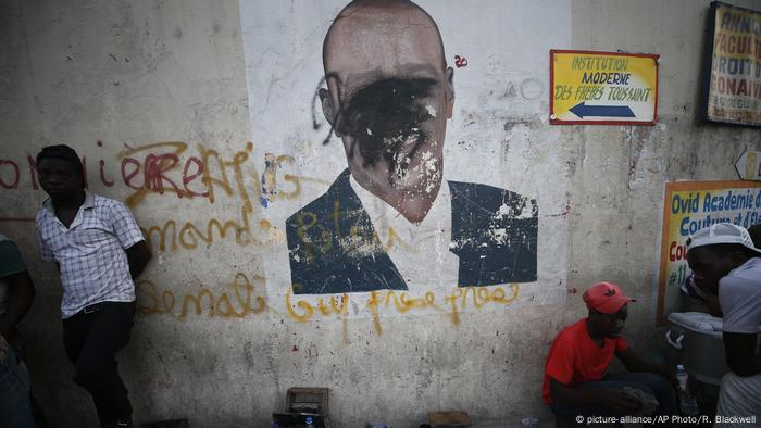 Haiti Proteste (picture-alliance/AP Photo/R. Blackwell)