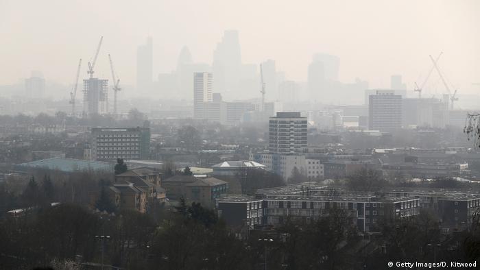 England: Umweltbelastung und Luftverschmutzung in London