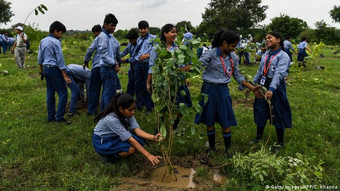 Хайдарабад с неговите 10 милиона жители е един от най-бързо