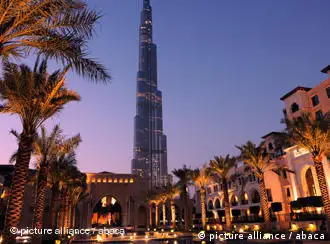 世界最高大的建筑－－迪拜塔