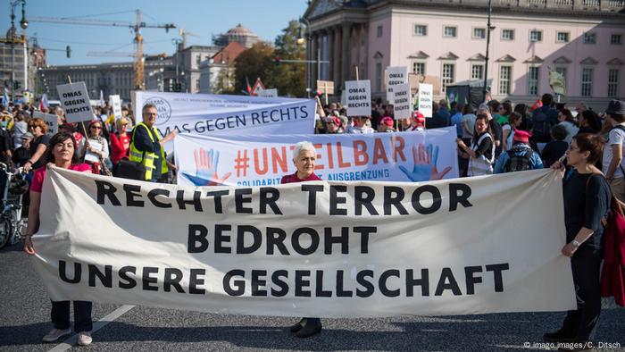 Berlin Unteilbar-Demonstration