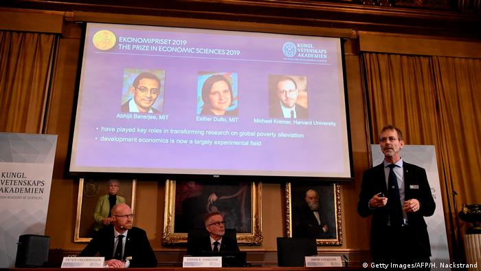 Schweden | Abhijit Banerjee, Esther Duflo und Michael Kremer ausgezeichnet mit Wirtschaftsnobelpreis