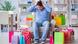 Symbolbild Mann im Stress nach Shopping Symbolbild Mann im Stress nach Shopping
