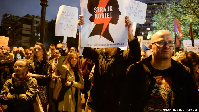 Polen Warschau | Protest gegen ein Gesetz über Sexualpädagogik
