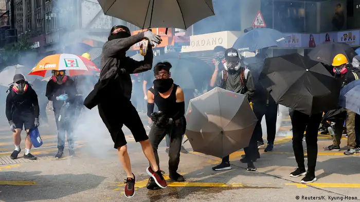 Hongkong Protest gegen China & Ausschreitungen