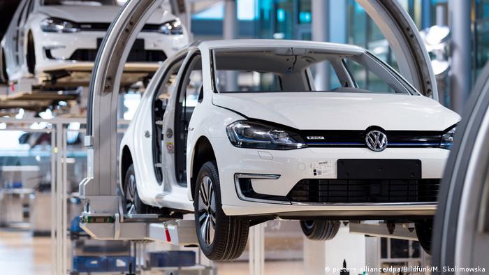 Deutschland | E-Autos für Afrika: Volkswagen startet Pilotprojekt in Ruanda