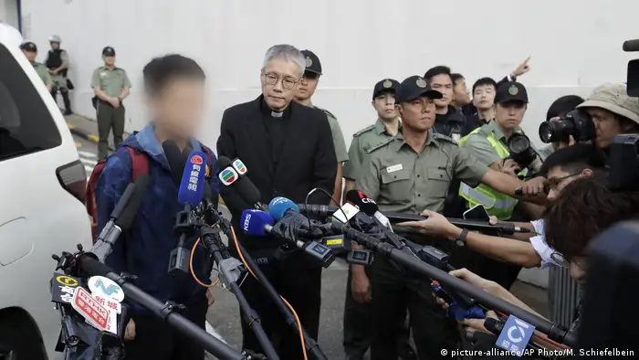Hong Kong Taiwan Murder Suspect (picture-alliance/AP Photo/M. Schiefelbein)