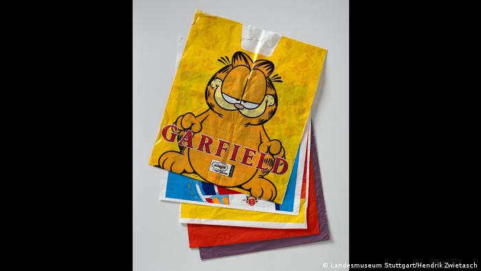 Garfield seen on plastic bat at exhibition Goodbye, plastic bag! at the Museum of Everyday Life - Schloss Waldenbuch