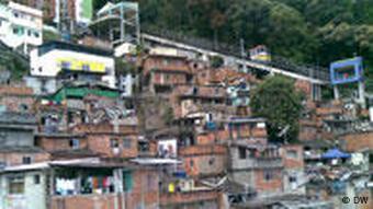 Blick auf die Favela Santa Marta (Foto: Vivian Mannheimer)