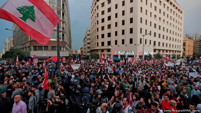 Libanon | Demonstranten in Beirut