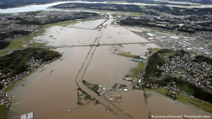 Japan Überschwemmungen nach starken Regenfällen