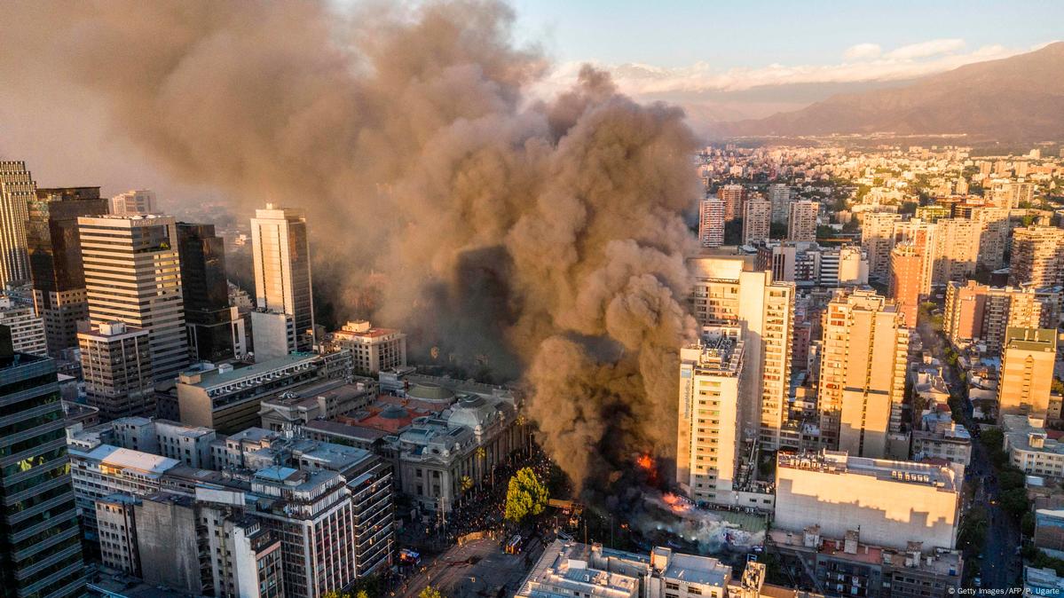 Chile: primeira comunista a governar Santiago é filha de