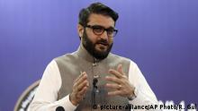 29.10.2019
Afghanistan's National Security Adviser Hamdullah Mohib speaks during a news conference in Kabul, Afghanistan, Tuesday, Oct. 29, 2019. (AP Photo/Rahmat Gul) |