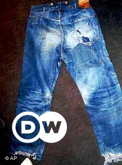 Levis' Legend Traced to Germany – DW – 09/30/2002