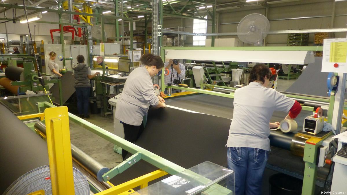 – 11/08/2019 fabric DW Textiles still into Saxony\'s – sewn