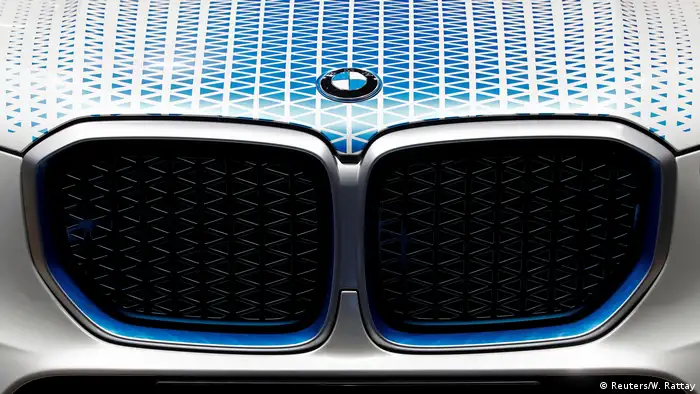 BMW i Hydrogen Next (Reuters/W. Rattay)