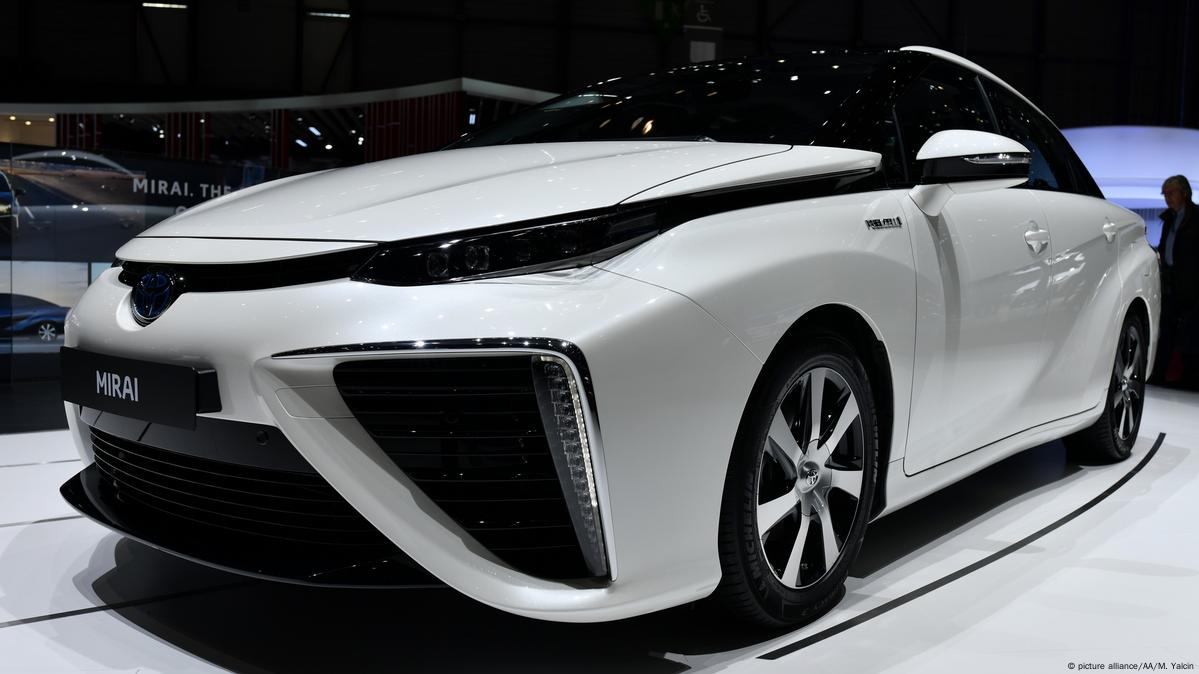 Toyota Mirai (Тойота Мираи)