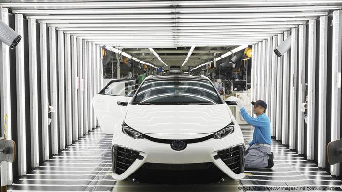 Automobil Wasserstoffantrieb l Toyota Mirai, Motomachi Fabrik