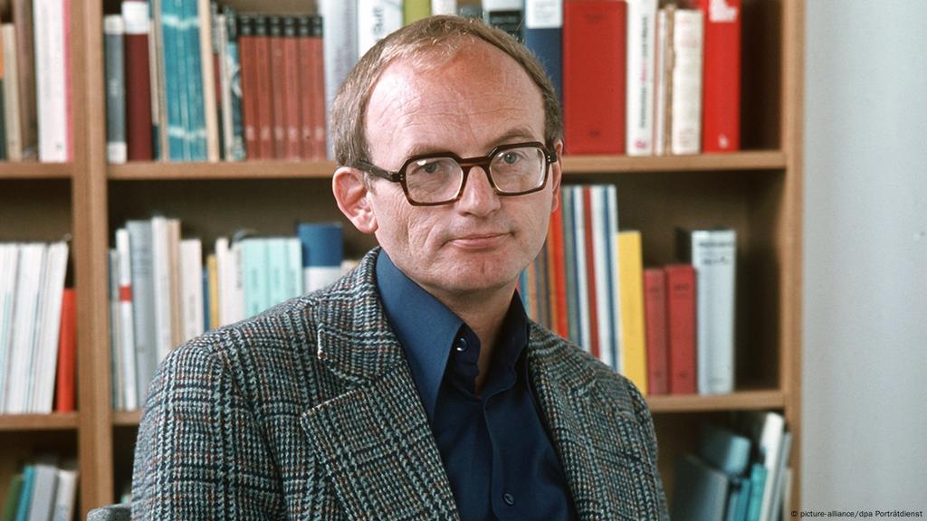 Angepasst Umstritten Aufmupfig Die Wichtigsten Autoren Der Ddr Literatur Bucher Dw 09 11 2019